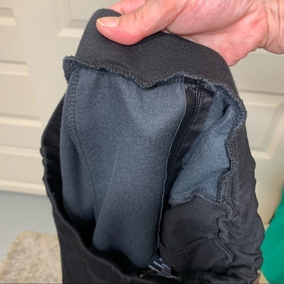 𝅺Simons Faux Leather Pants Sz Xl Black Hi Rise Stretch Fabric Panels Minimalist - Picture 9 of 9